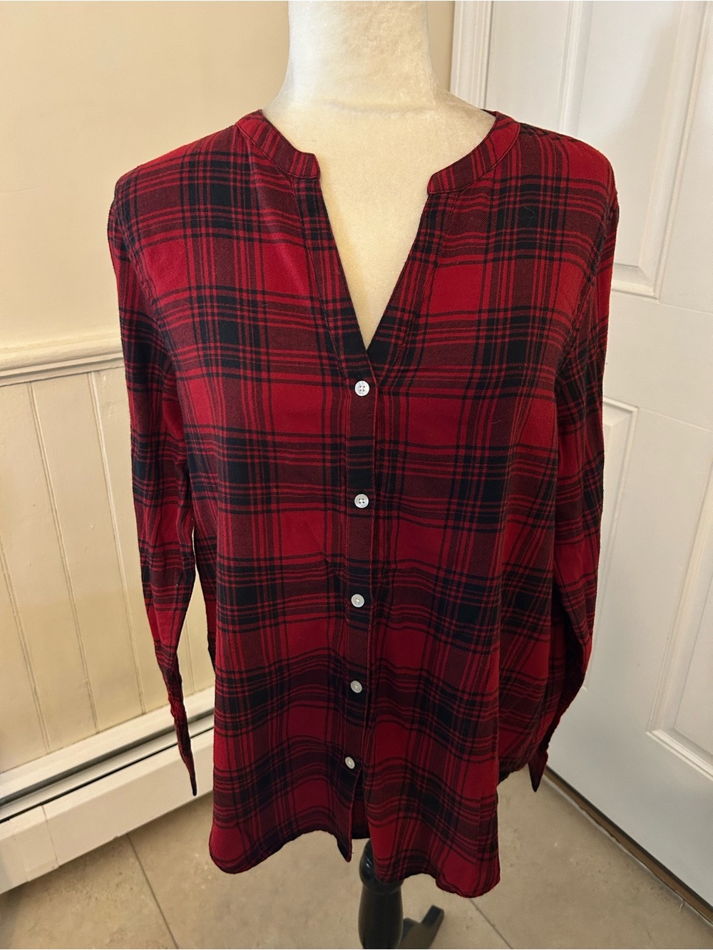 Calvin Klein Jeans Plaid Cotton Flannel Roll-Tab Sleeve Button Down Shirt L NWOT